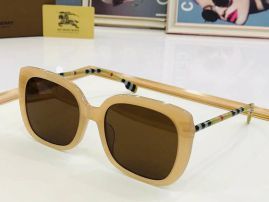 Picture of Burberry Sunglasses _SKUfw49842911fw